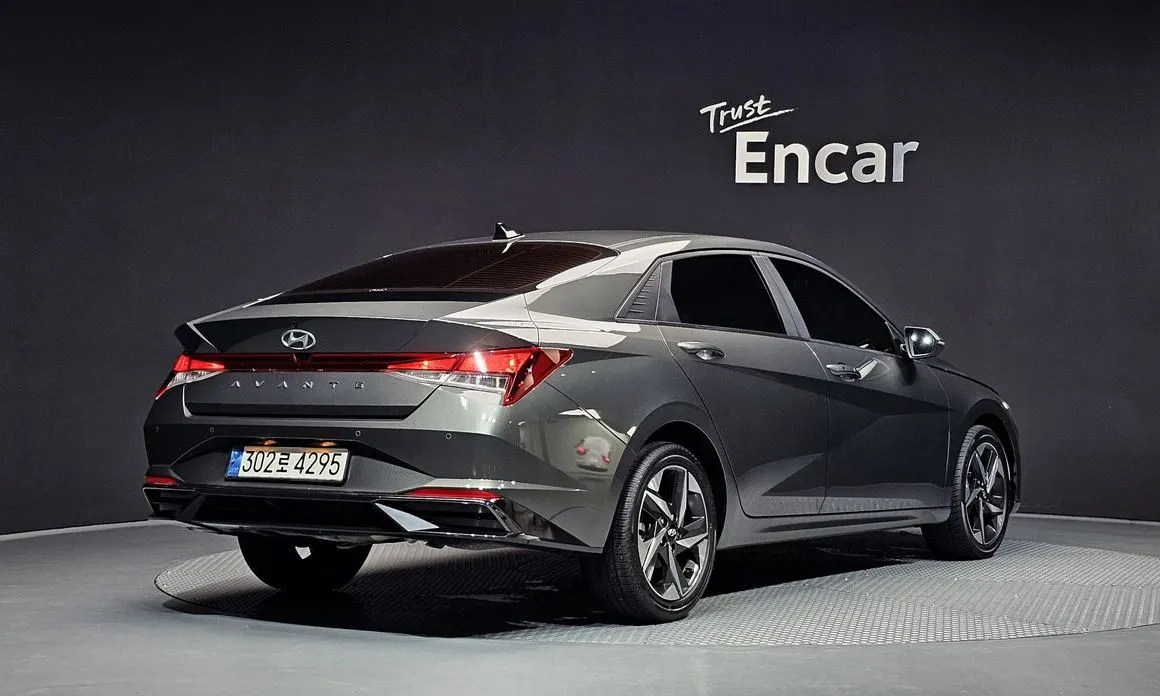 Hyundai AVANTE — фото 8