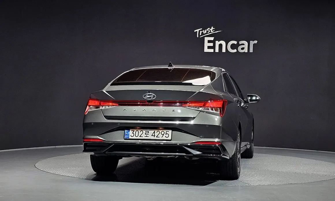 Hyundai AVANTE — фото 2