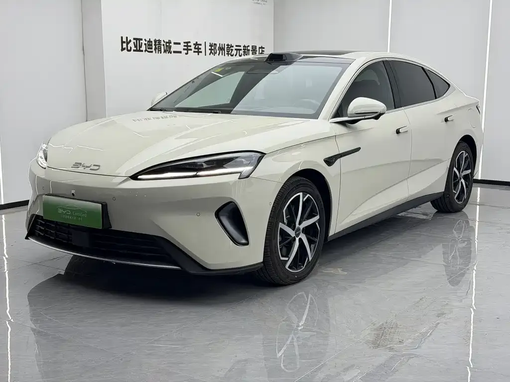 BYD Seal 07 DM-i — фото 1