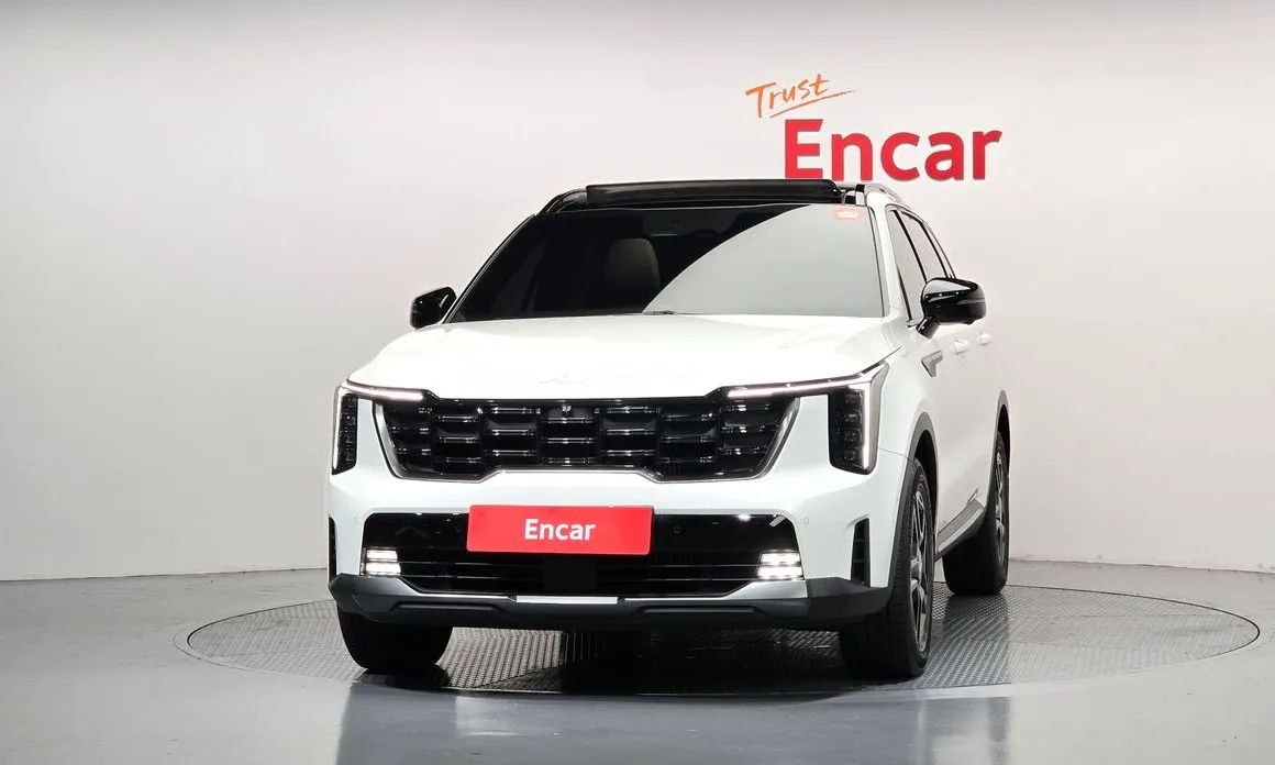 Kia Sorento — фото 10