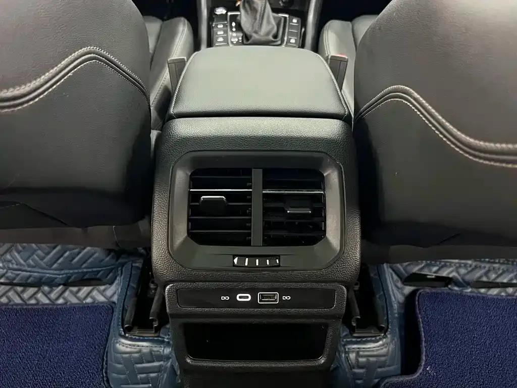 Volkswagen Tharu — фото 10