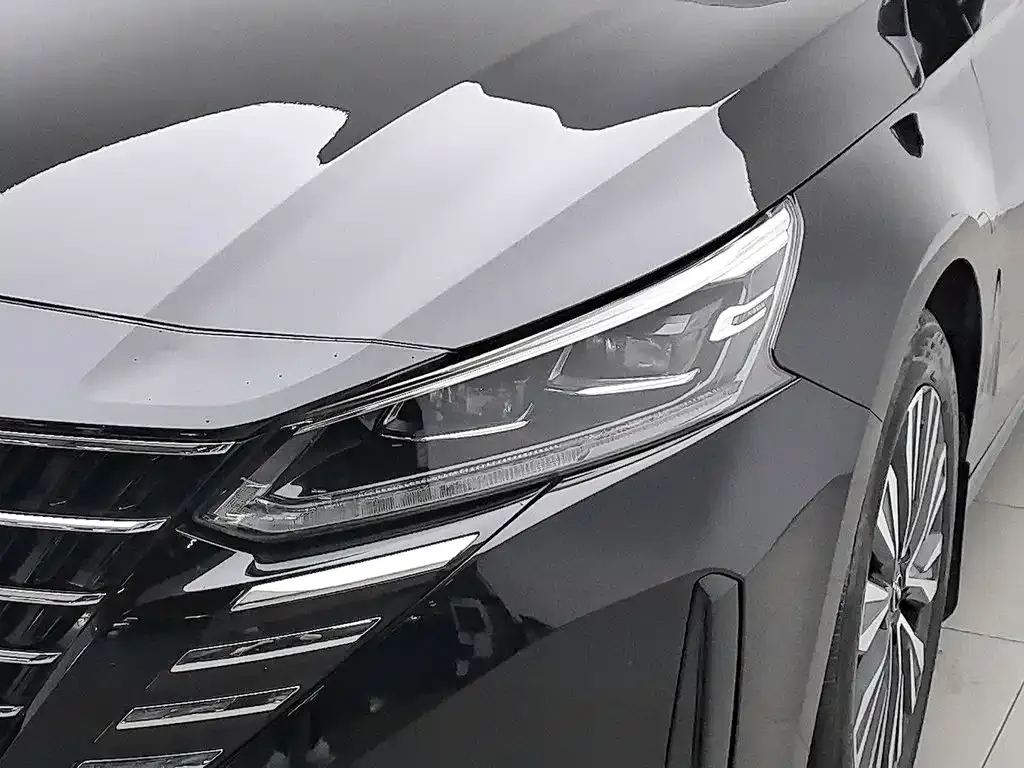 Nissan Teana — фото 3