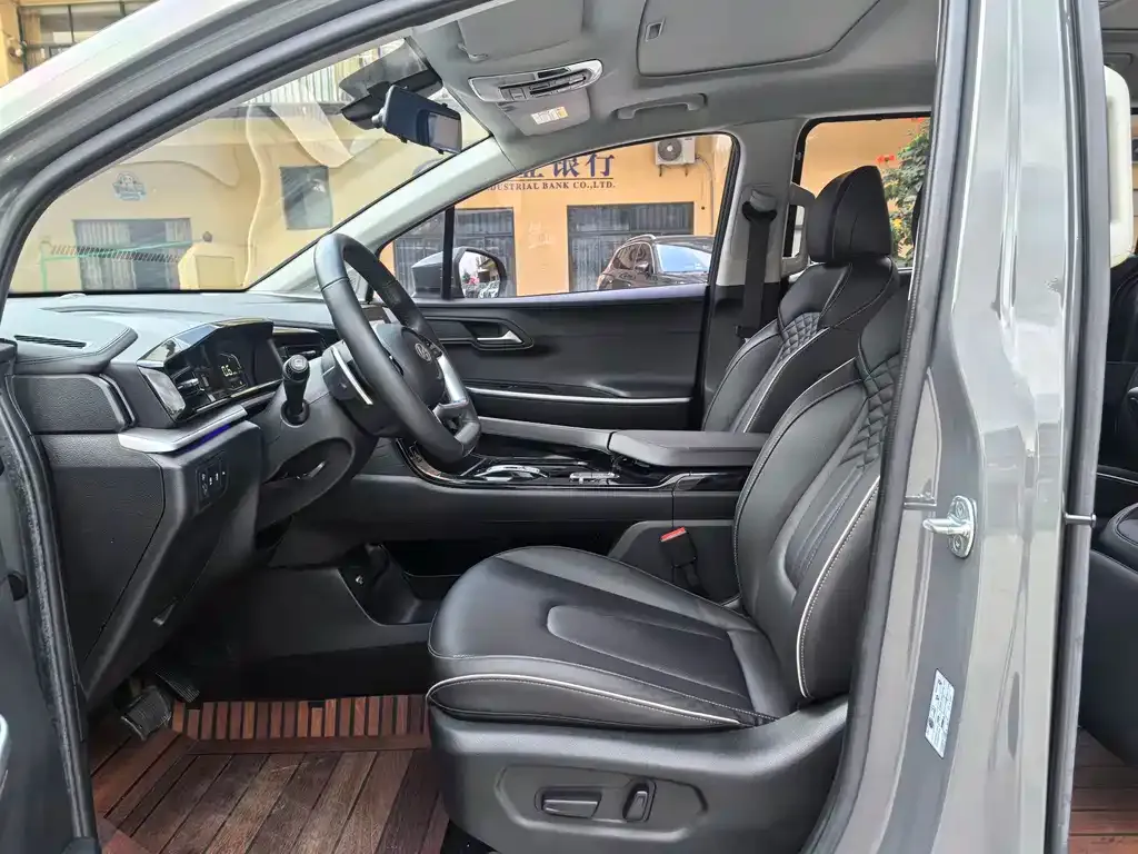 Hyundai Custo — фото 8