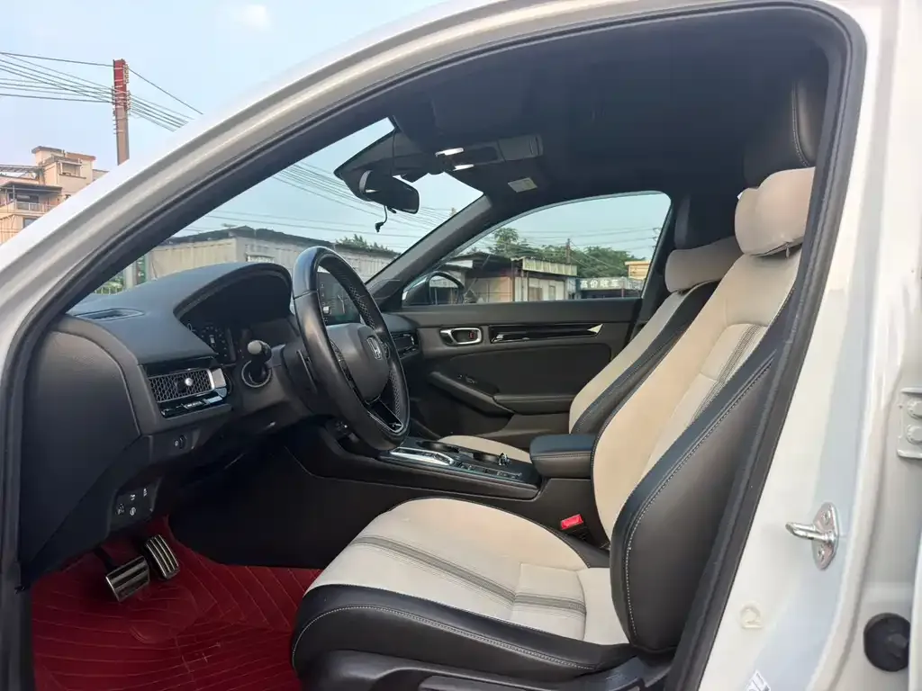 Honda Civic — фото 5