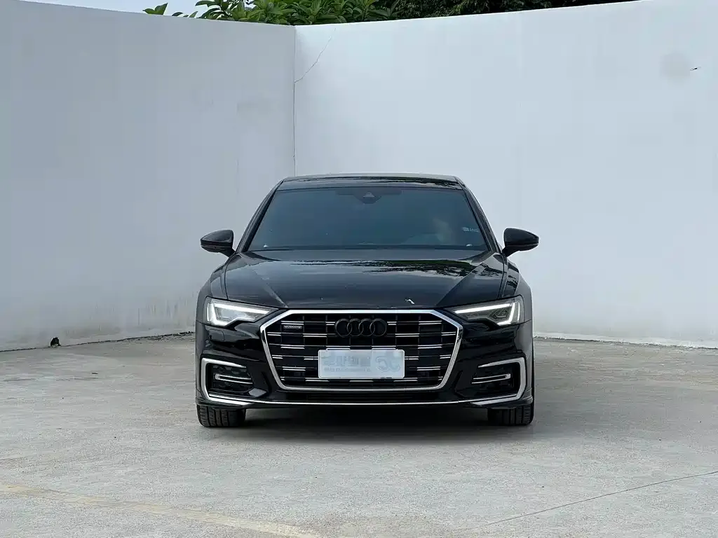 Audi A6L — фото 7