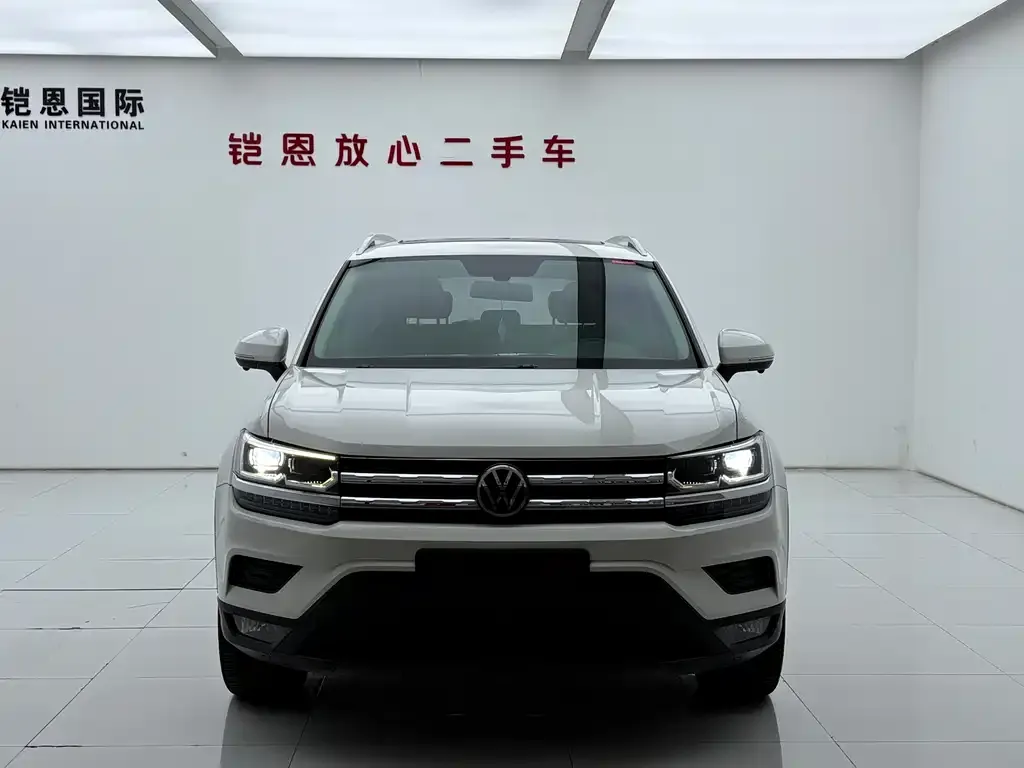 Volkswagen Tharu — фото 3