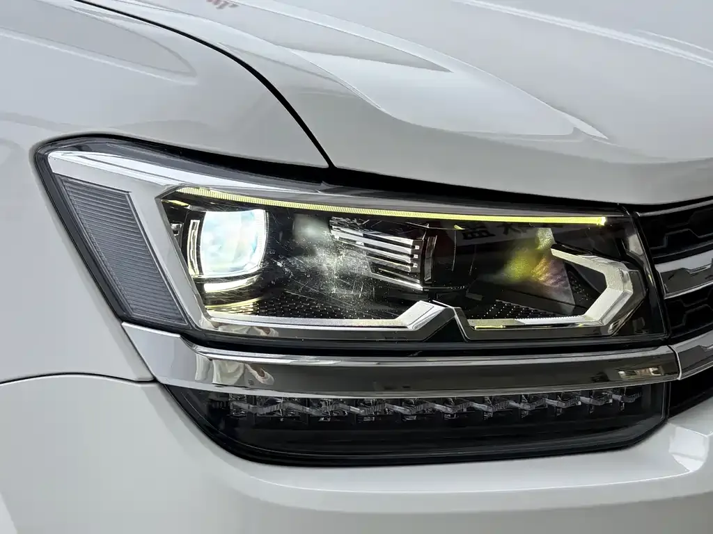 Volkswagen Tharu — фото 9
