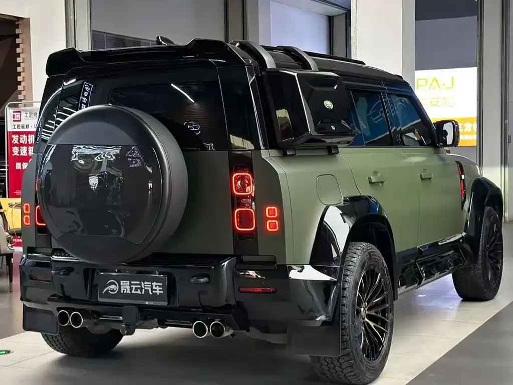 Land Rover Defender — фото 5