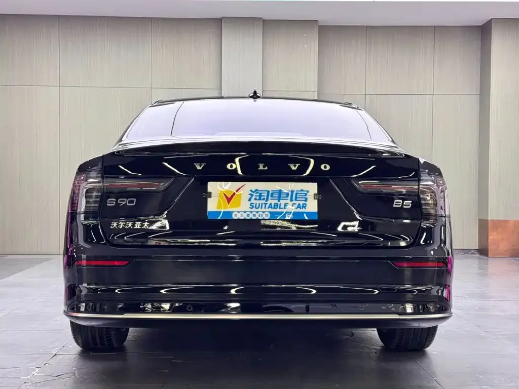 Volvo S90 — фото 10
