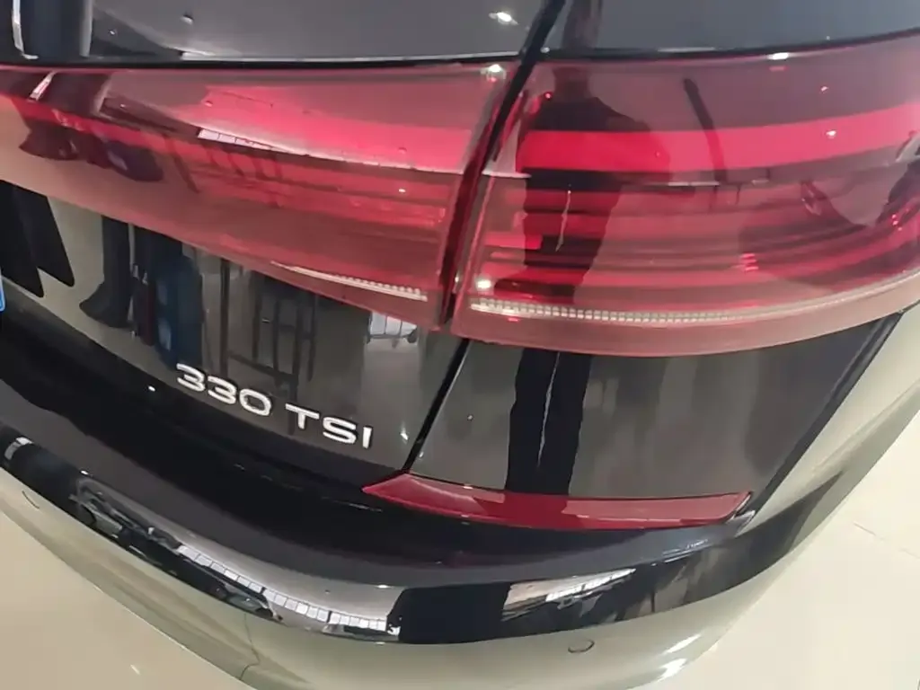 Volkswagen Passat — фото 5