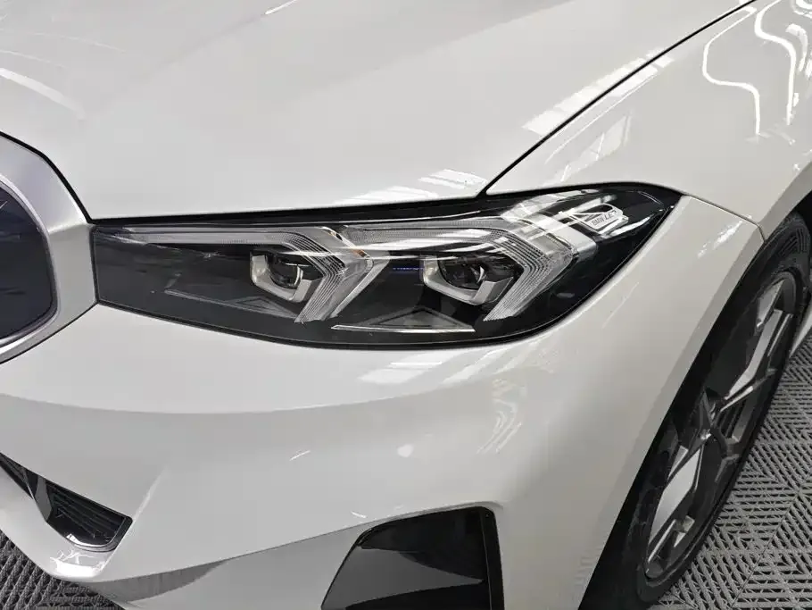BMW i3 — фото 3