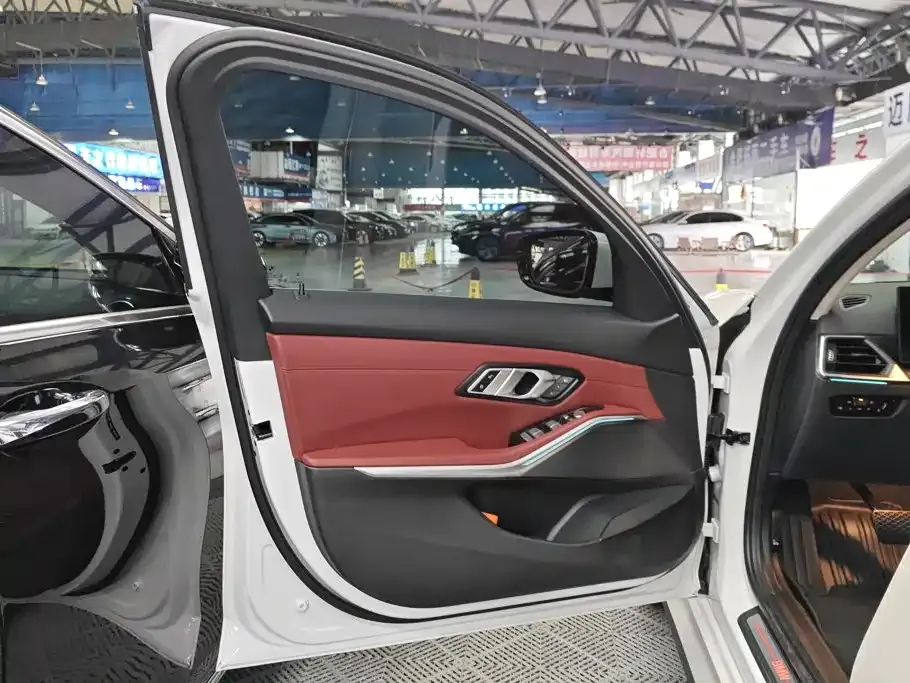 BMW i3 — фото 10