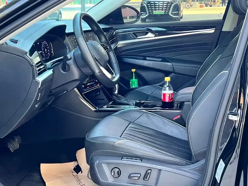 Volkswagen Passat — фото 3