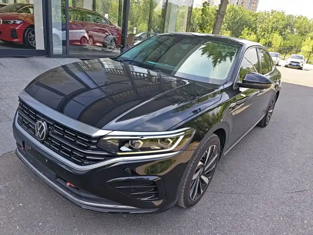 Volkswagen Passat — фото 3