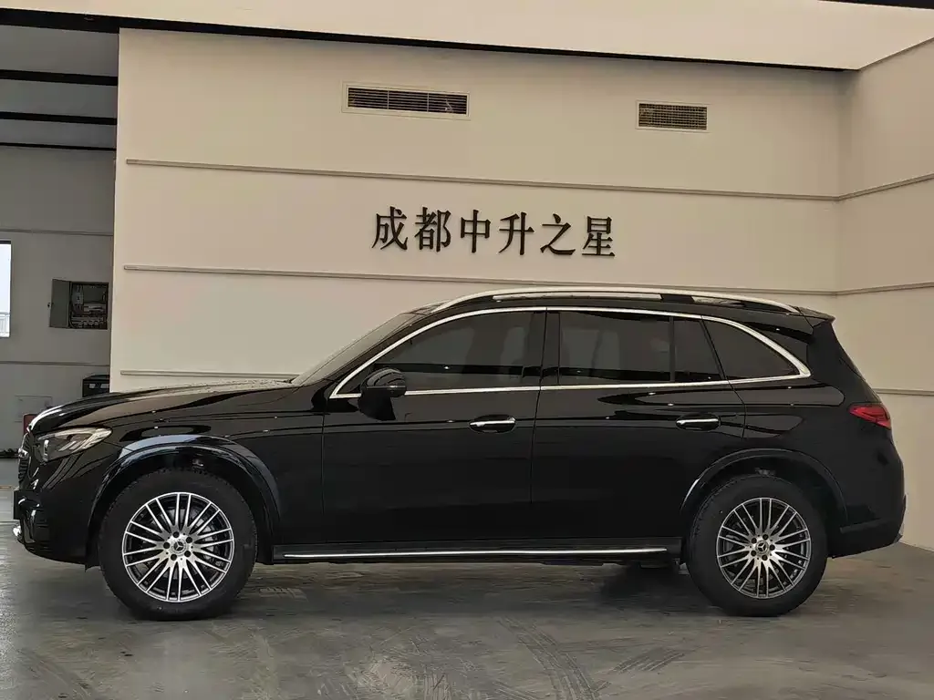 Mercedes-Benz GLC — фото 2