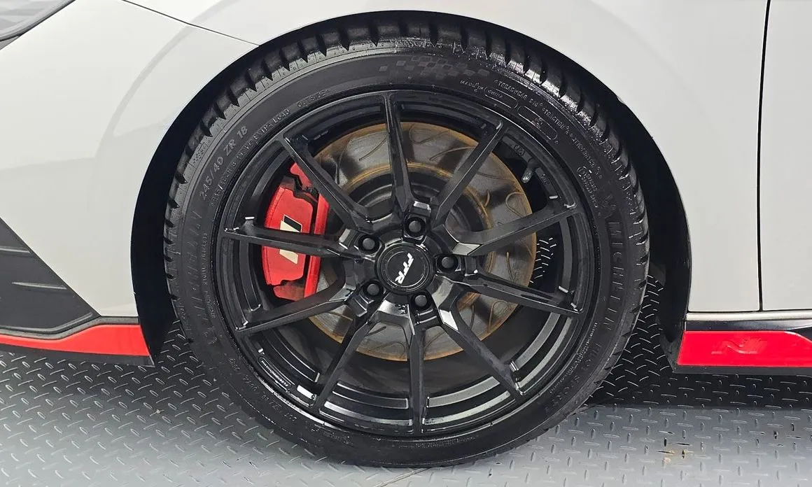Hyundai AVANTE — фото 8