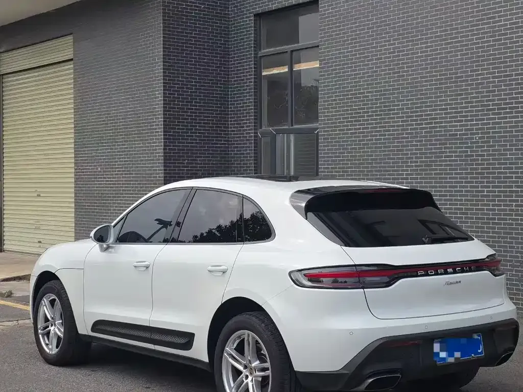 Porsche Macan — фото 7