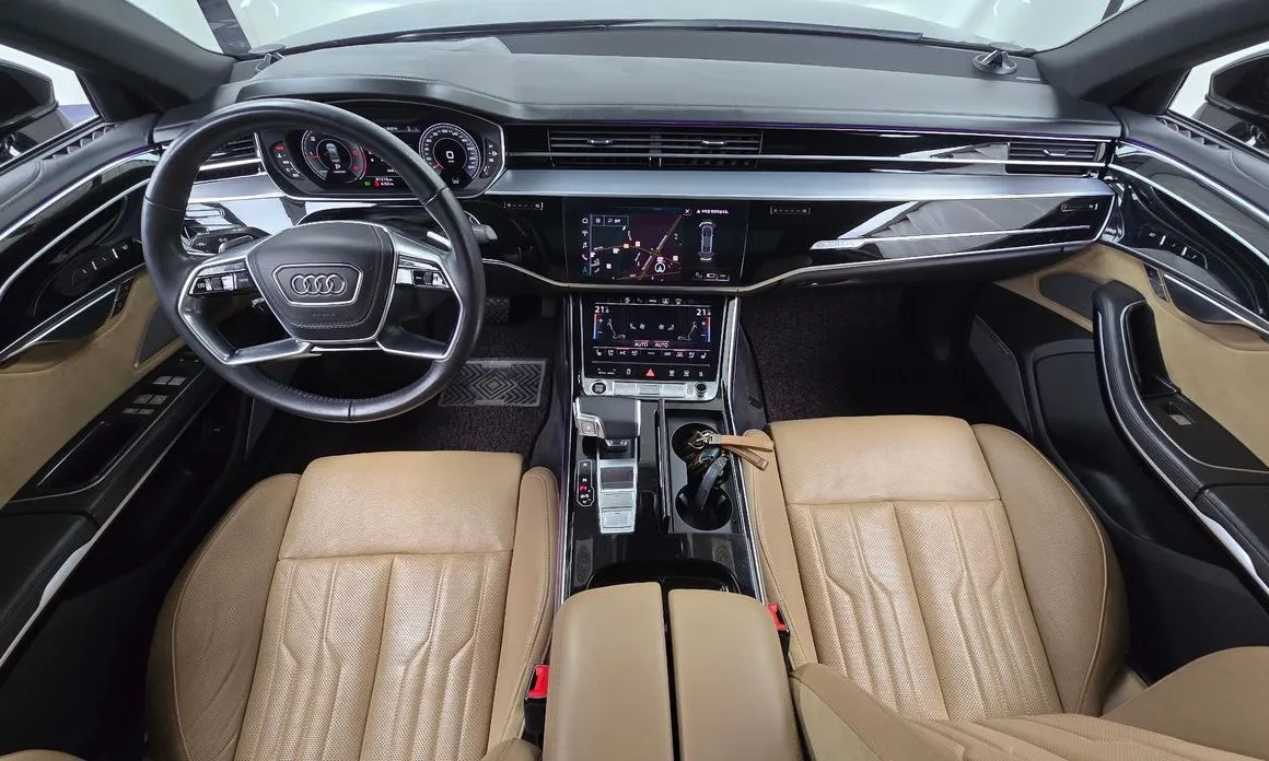 Audi A8 — фото 9