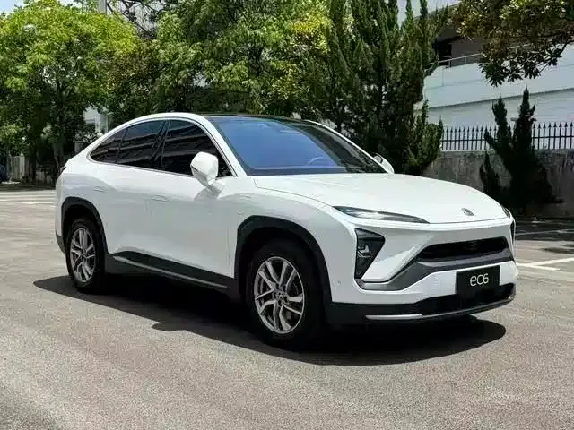 NIO EC6 — фото 9