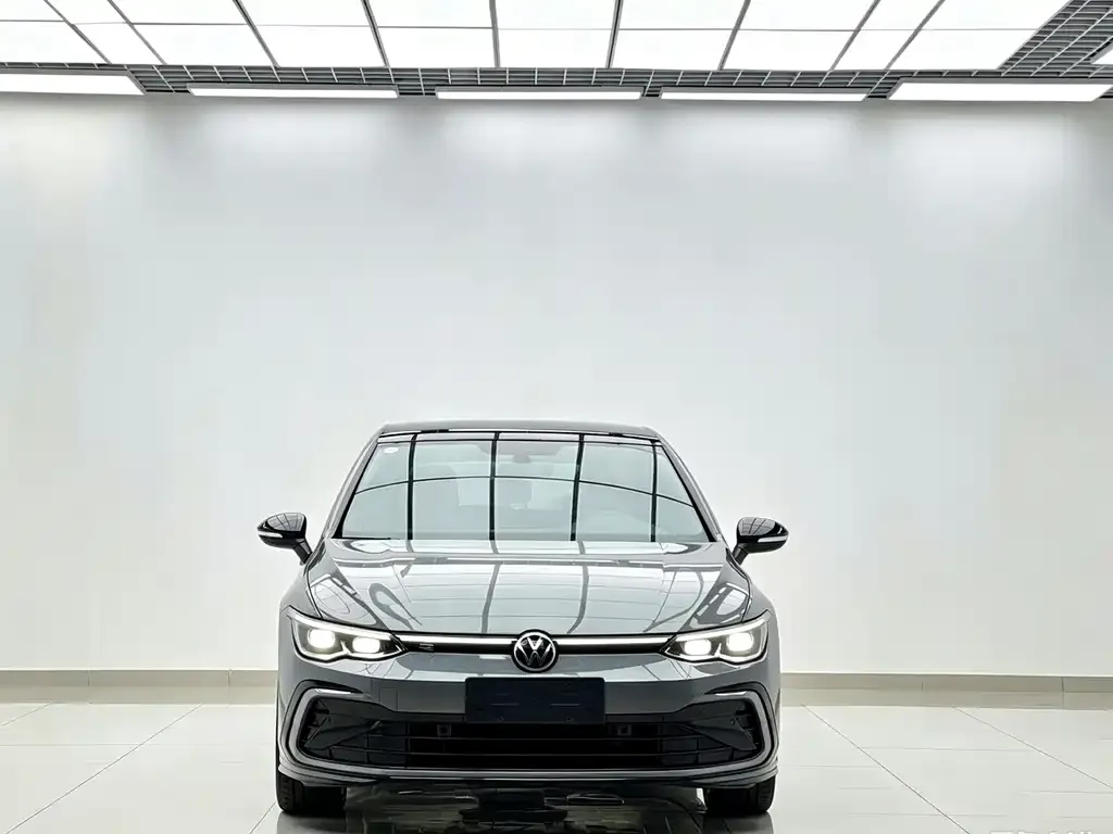 Volkswagen Golf — фото 3