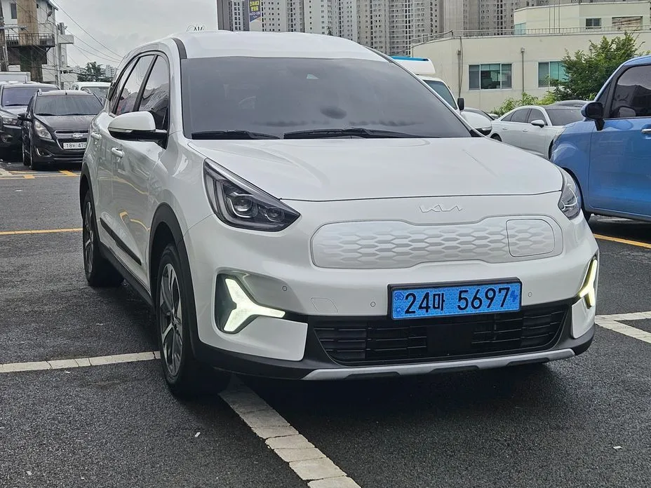 Kia Niro — фото 10