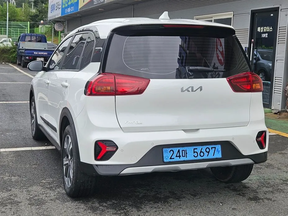 Kia Niro — фото 6