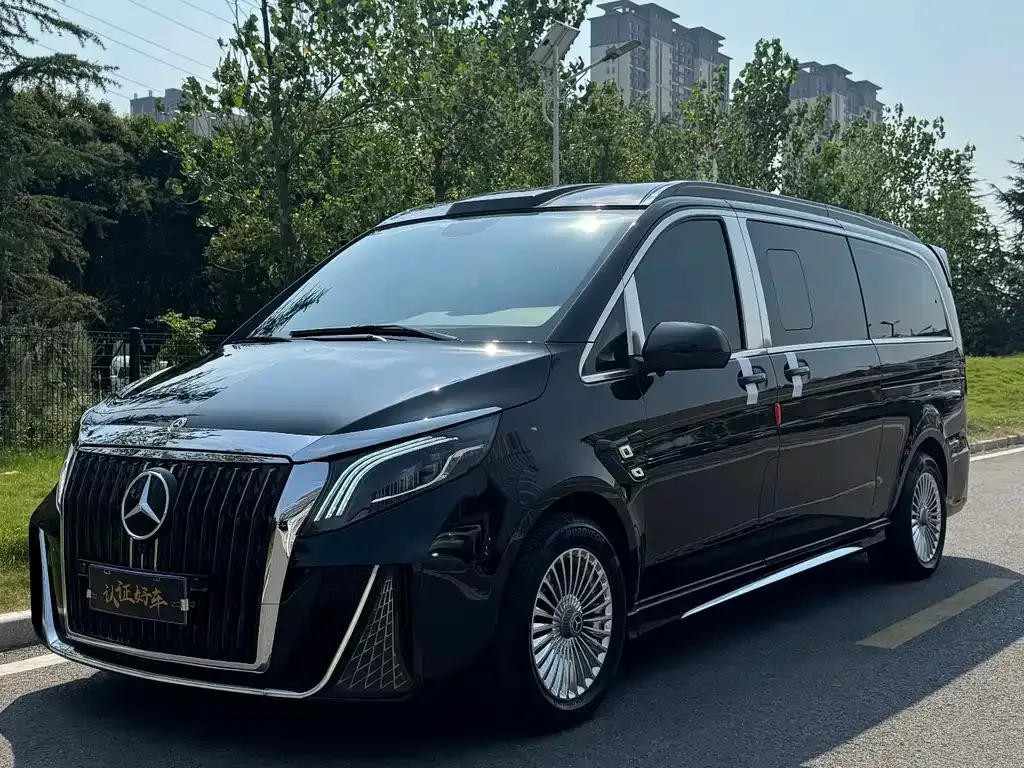 Mercedes-Benz Vito — фото 1