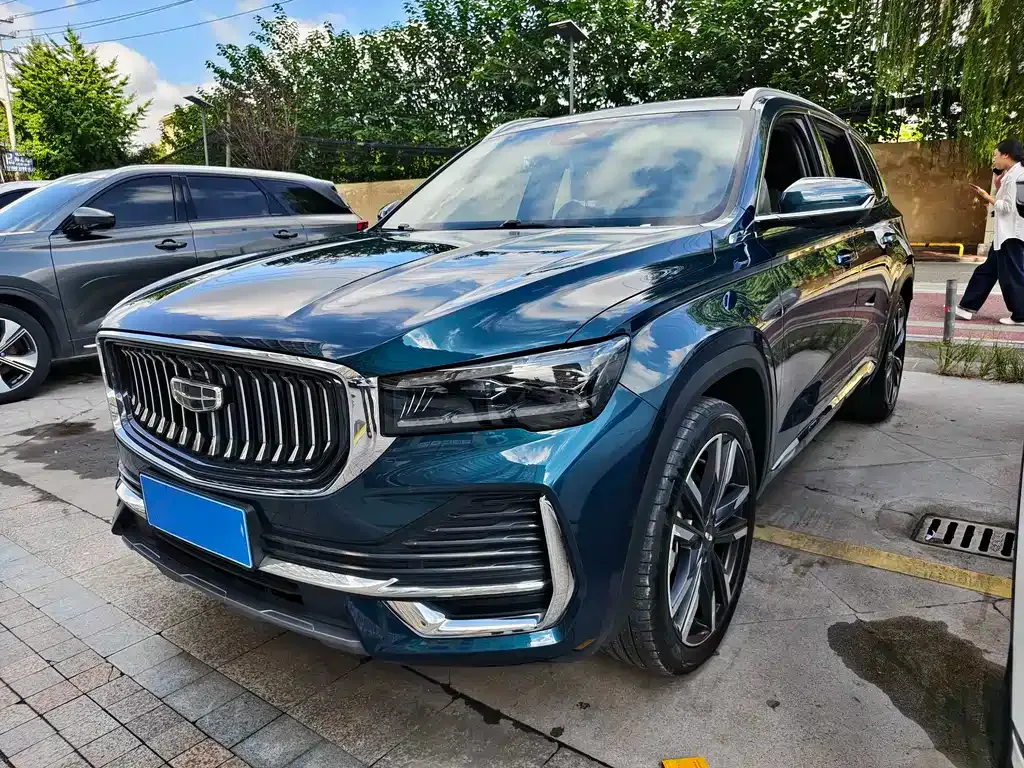 Geely Xingyue L — фото 1