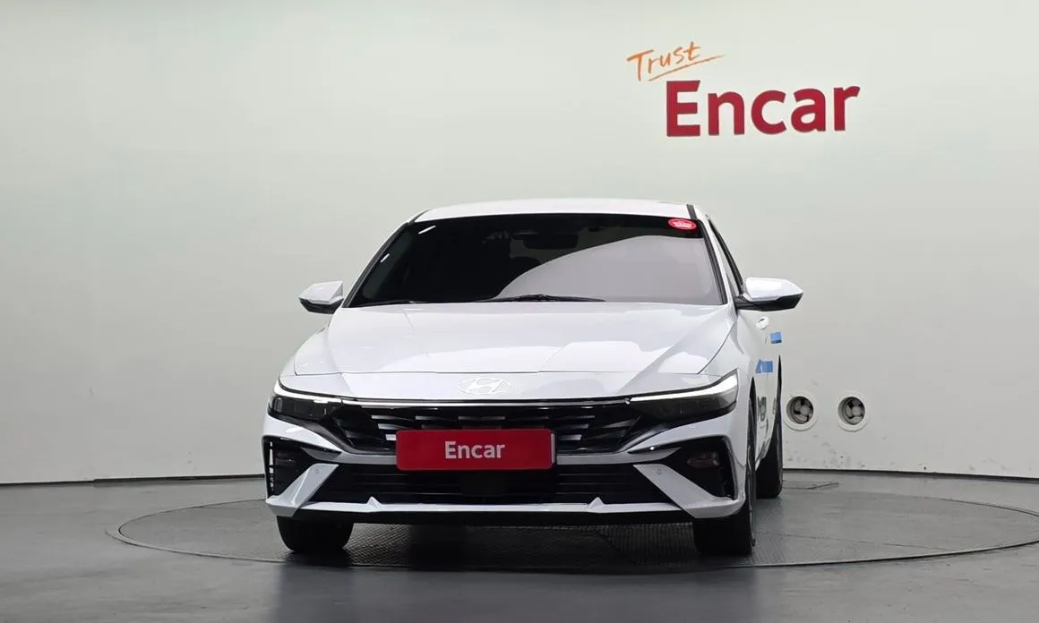 Hyundai AVANTE — фото 4
