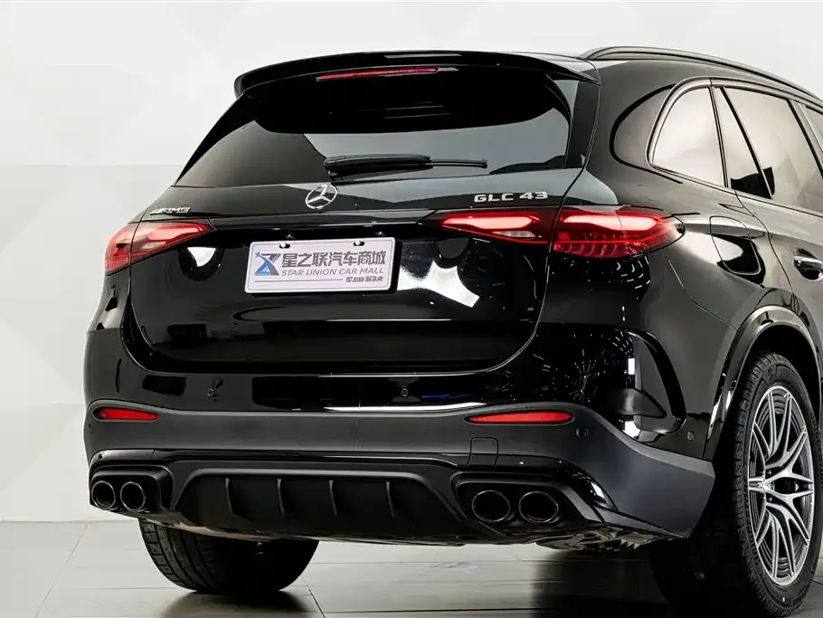 Mercedes-Benz GLC AMG — фото 3