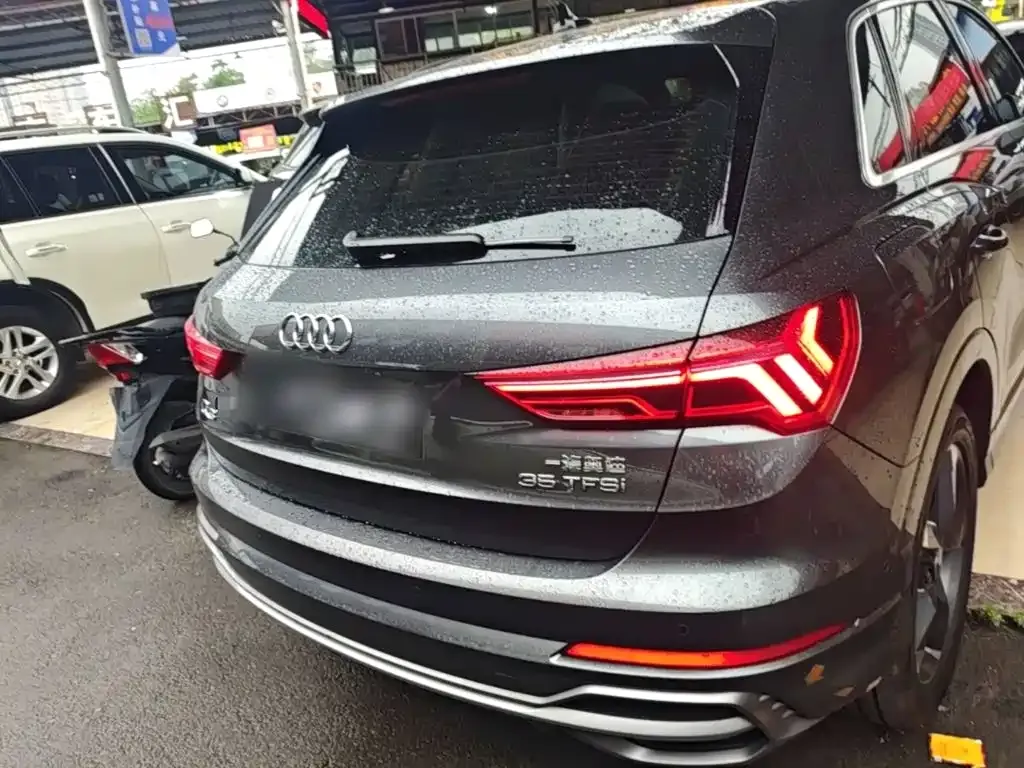 Audi Q3 — фото 4