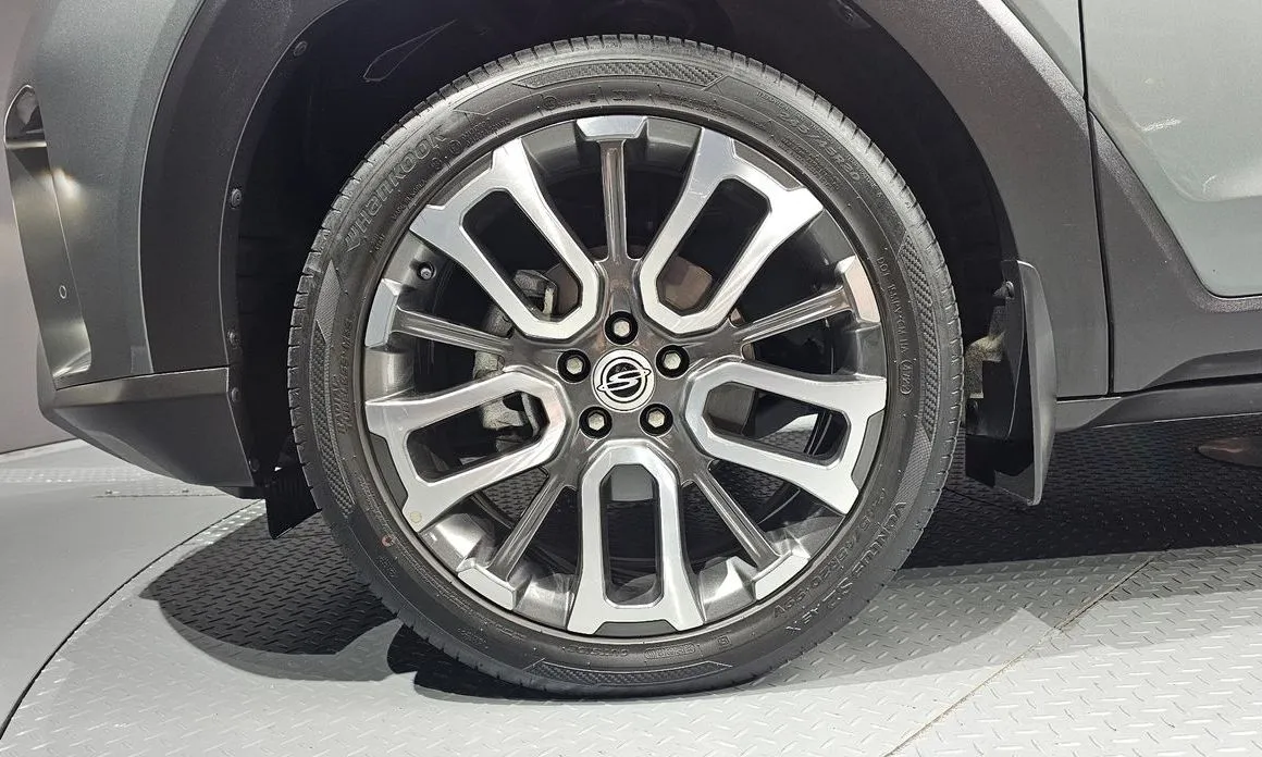 KG Mobility (Ssangyong) Torres — фото 4