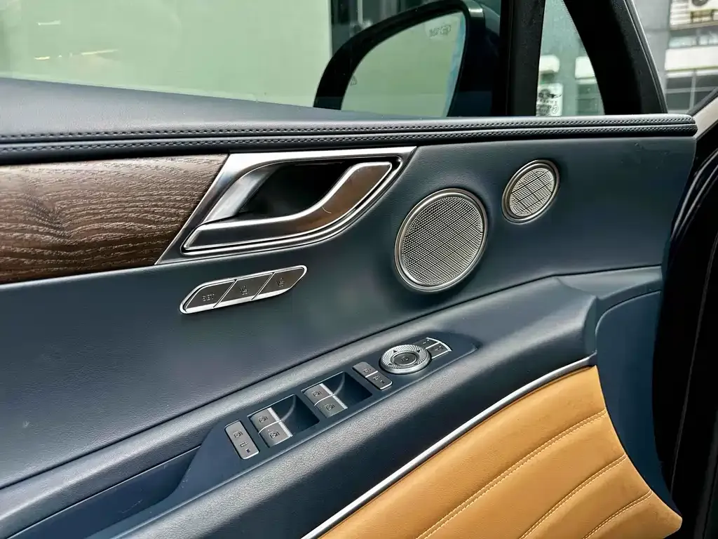 Genesis GV80 — фото 3