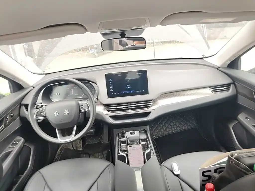 Hongqi E-QM5 — фото 2