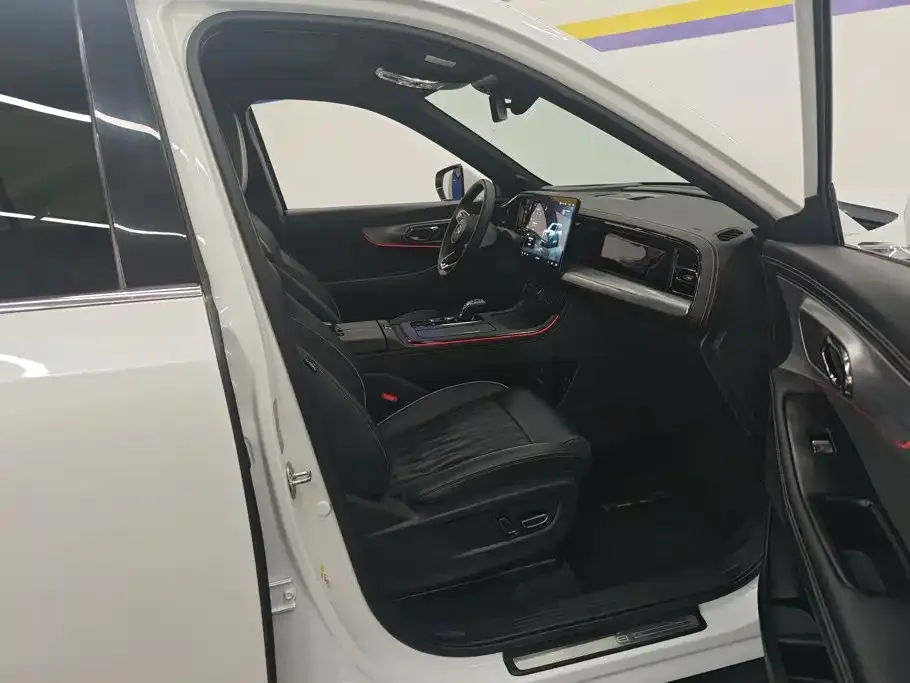 GAC Motor Trumpchi GS8 — фото 6