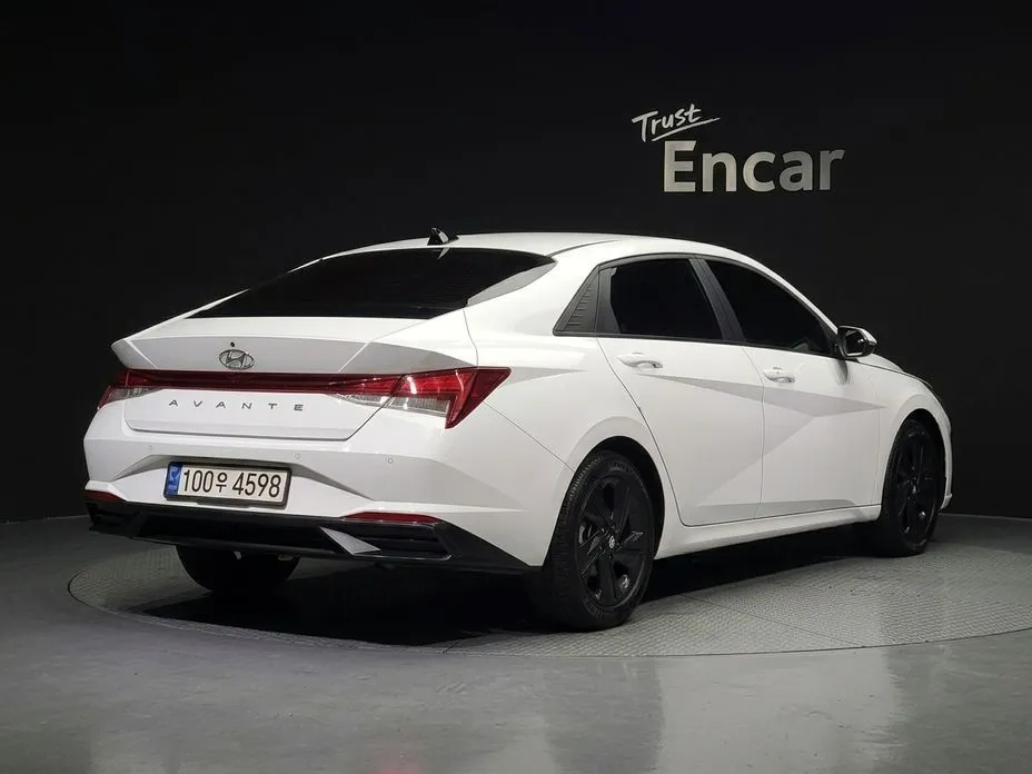 Hyundai AVANTE — фото 6
