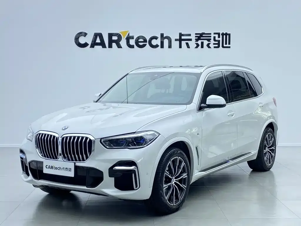 BMW X5 — фото 1