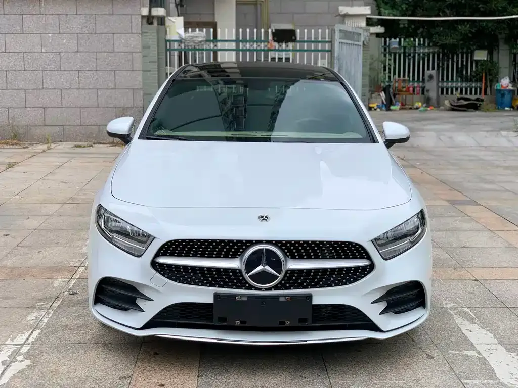 Mercedes-Benz A-Class — фото 6