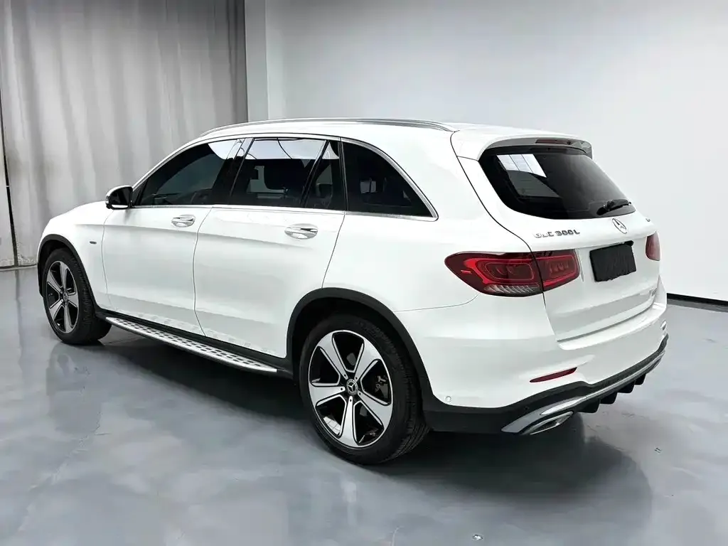 Mercedes-Benz GLC — фото 3