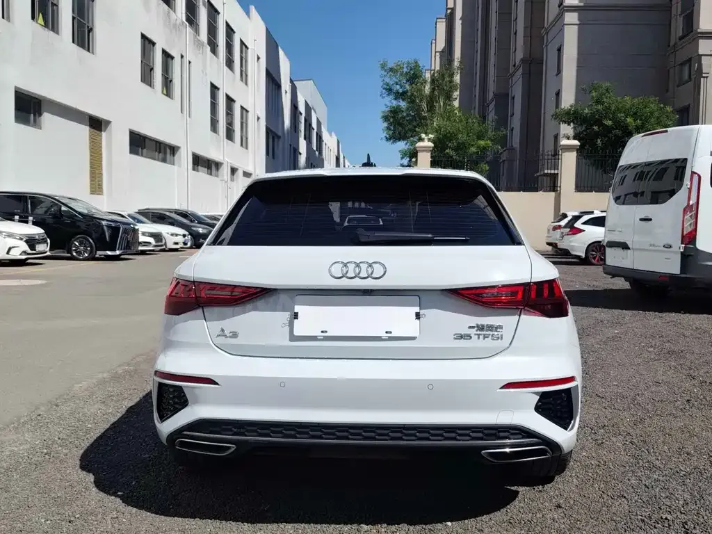 Audi A3 — фото 2