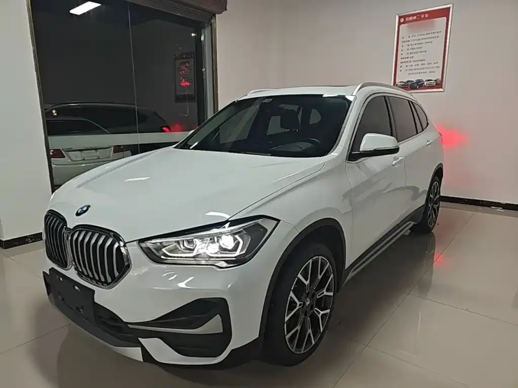BMW X1 — фото 4