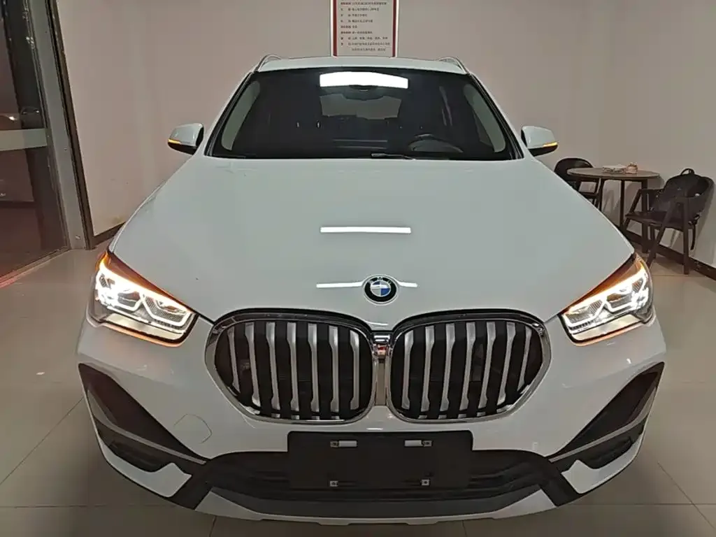 BMW X1 — фото 2
