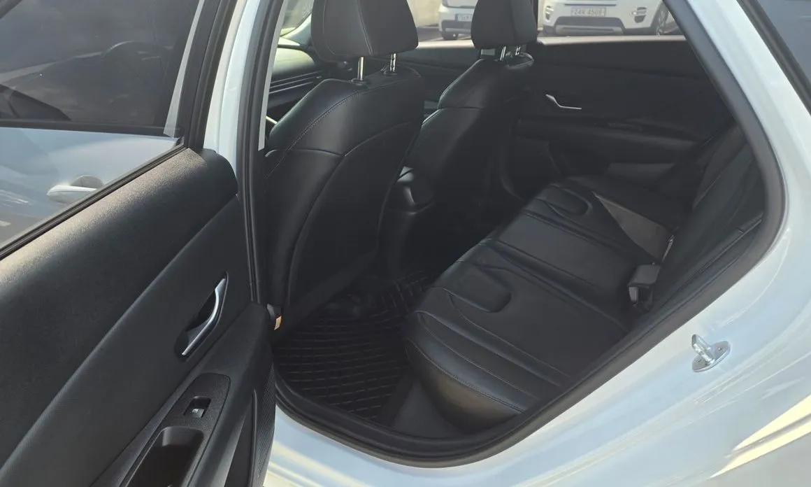 Hyundai AVANTE — фото 2