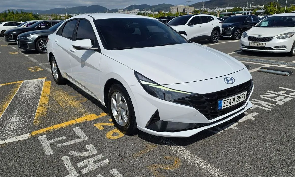 Hyundai AVANTE — фото 5