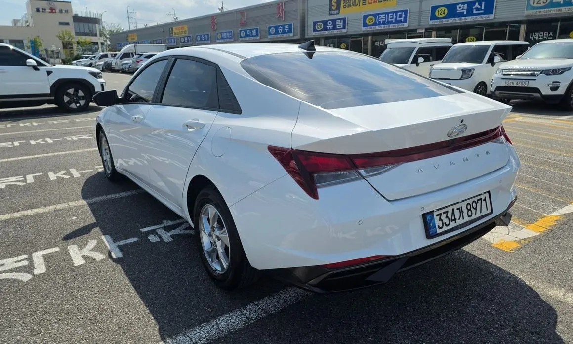 Hyundai AVANTE — фото 6