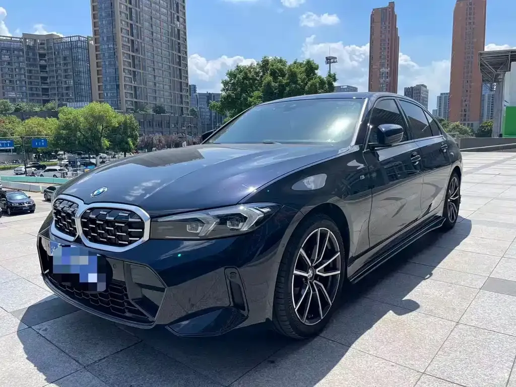 BMW 3 Series — фото 1
