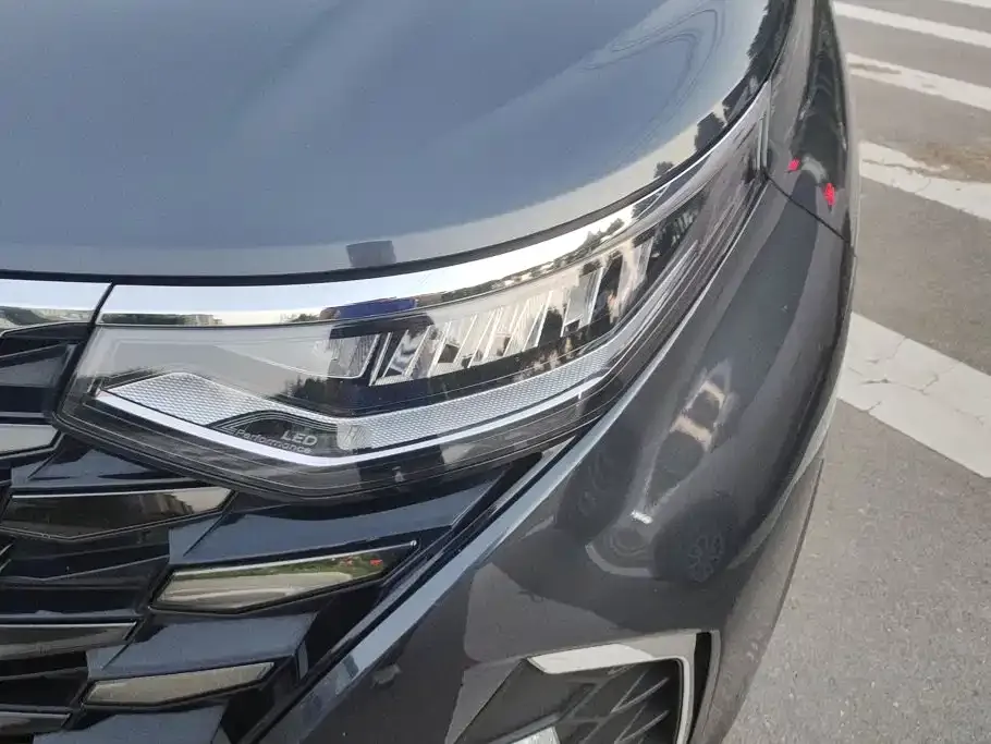 Hyundai Custo — фото 3