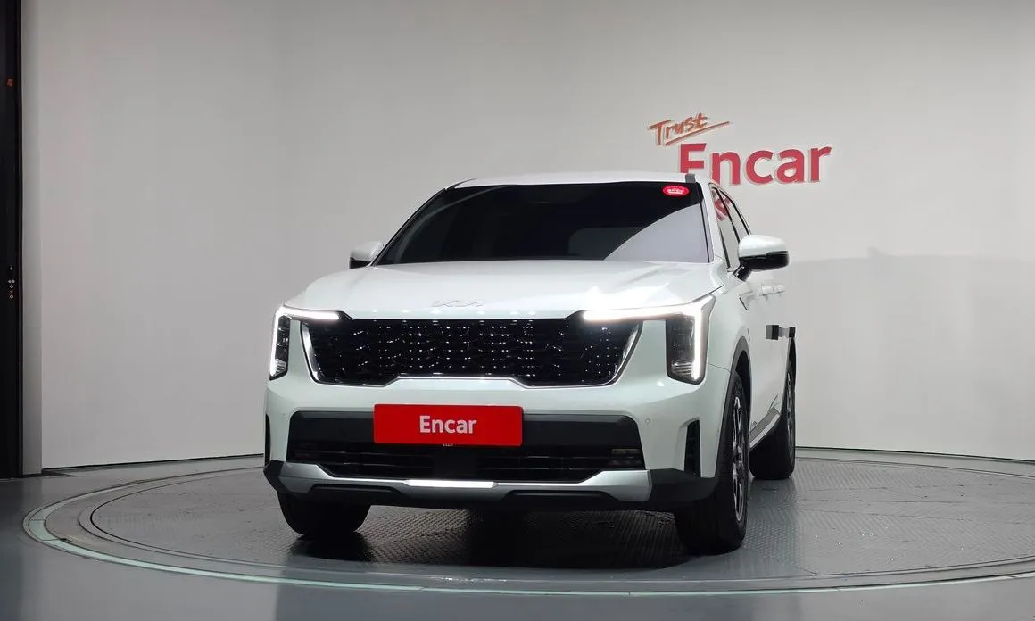 Kia Sorento — фото 6