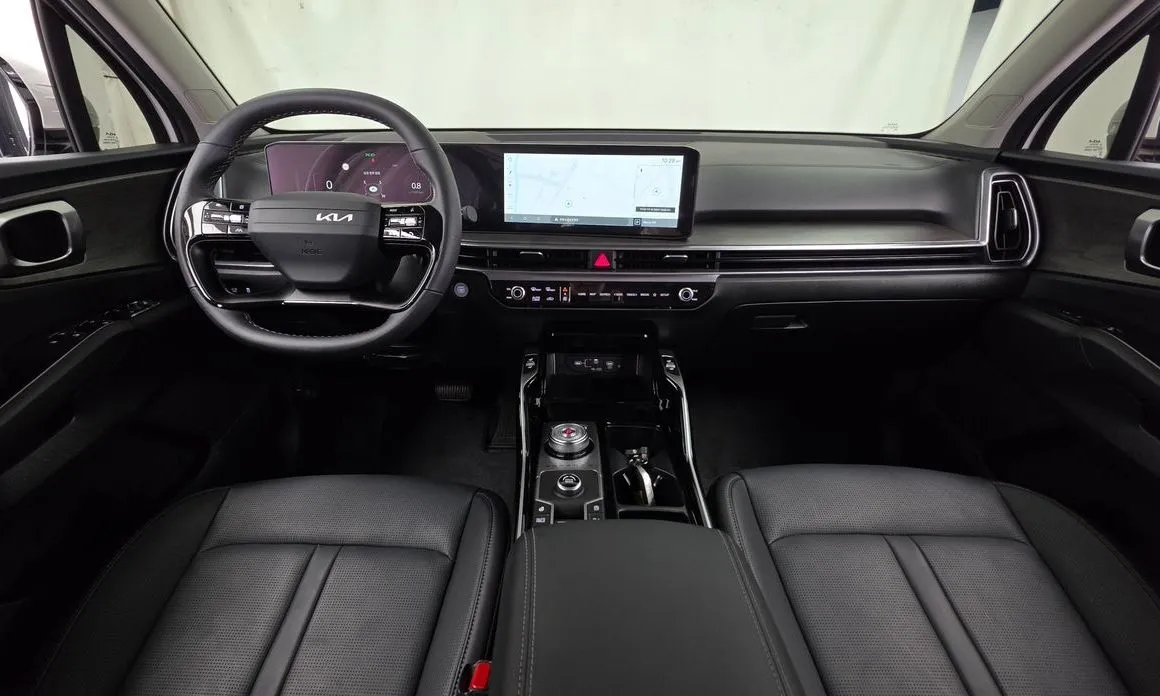 Kia Sorento — фото 5