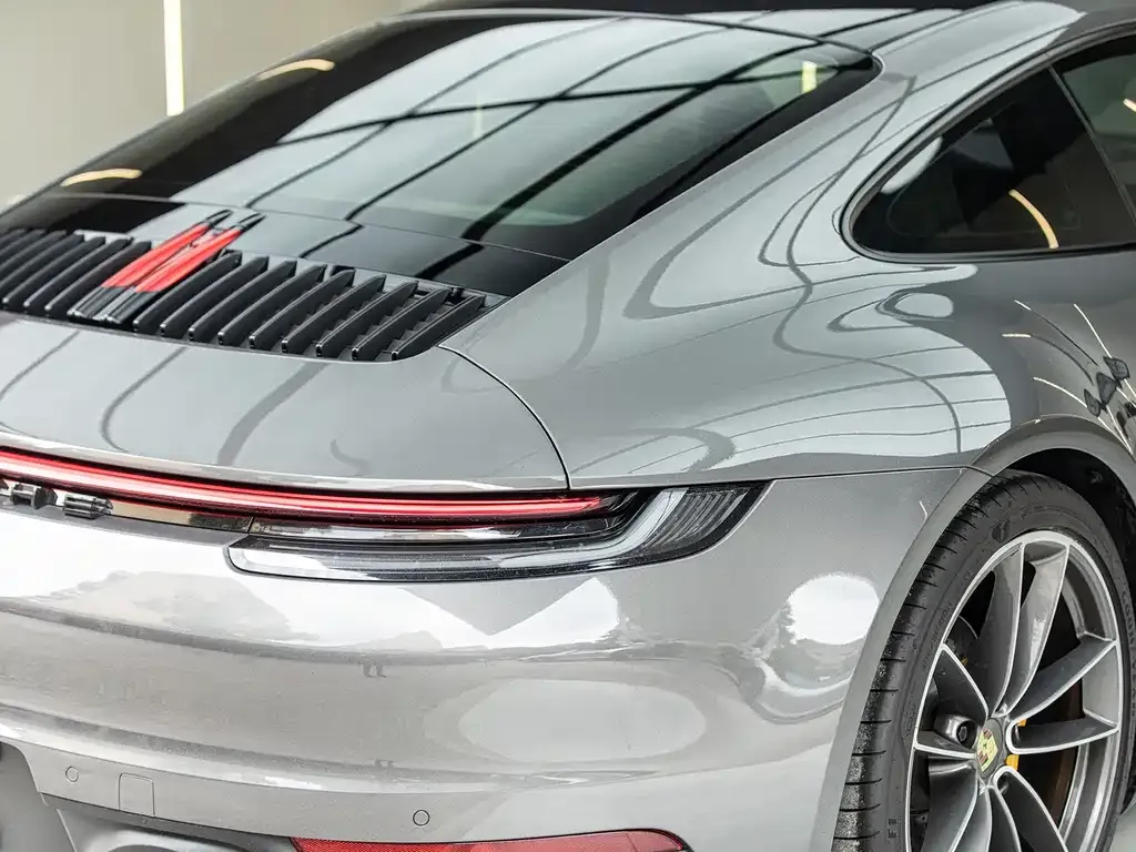 Porsche 911 — фото 10